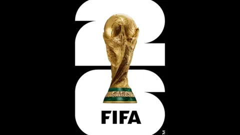 “颜骏凌中超300场里程碑，徐根宝寄语国脚再创佳绩”